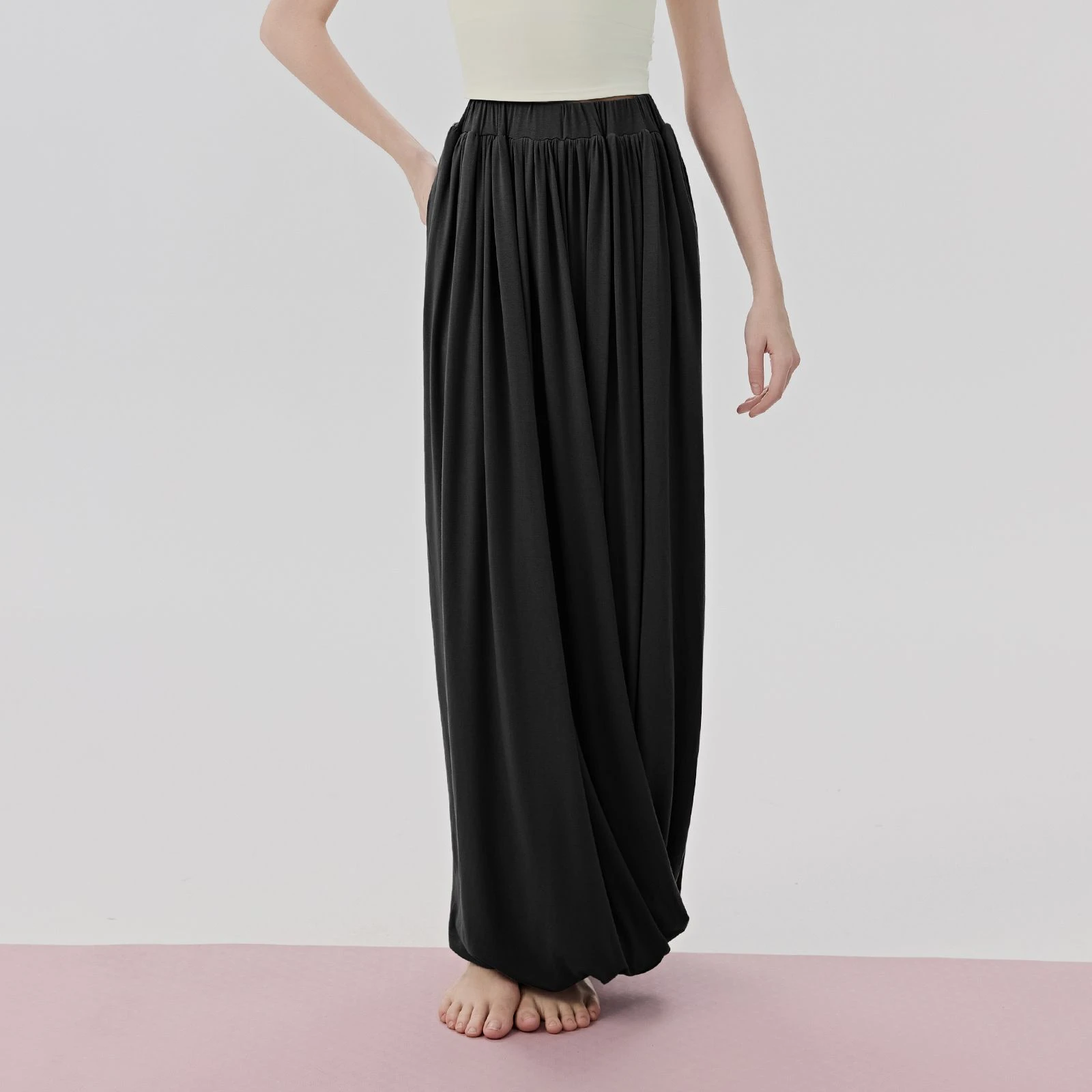 Black001 Black001
